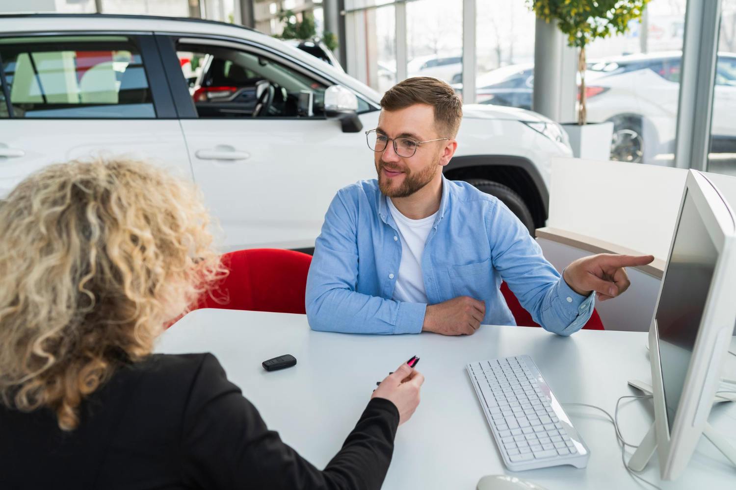 Seu despachante de carros online de confiança – serviço rápido, fácil e confiável